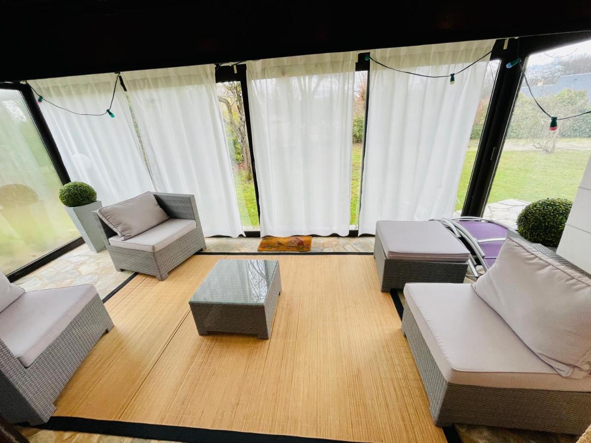 Maison T2 De 70 M2 Avec Jardin Et Veranda Rignac  エクステリア 写真